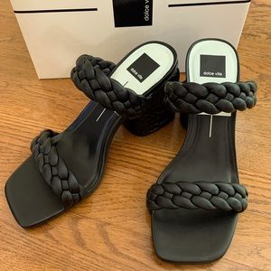 Dolce Vita black croc print chunk heel sandal with woven straps. Sz 10. Like new